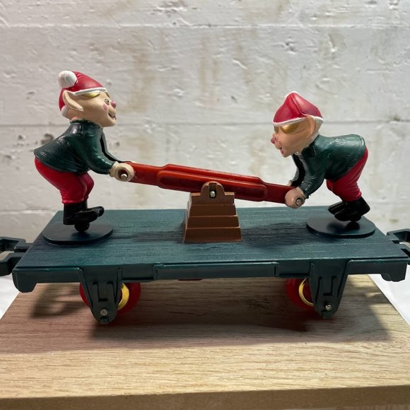 1993 Toy State Christmas Magic Train Sled Elves Car Move Back & Fourth - Picture 1 of 8